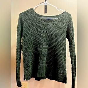 XS American Eagle dark green sweater